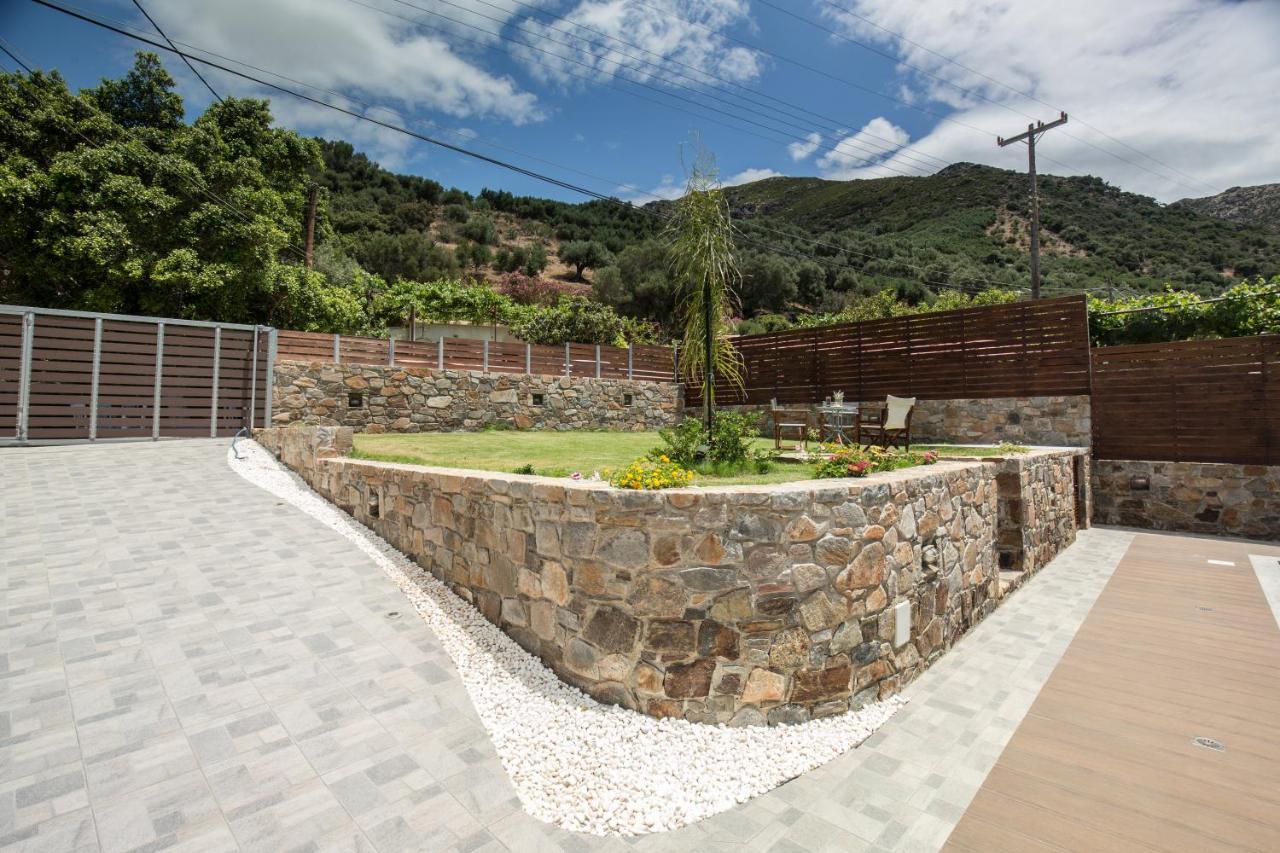 Tzouganos Villa Sfinarion Ngoại thất bức ảnh